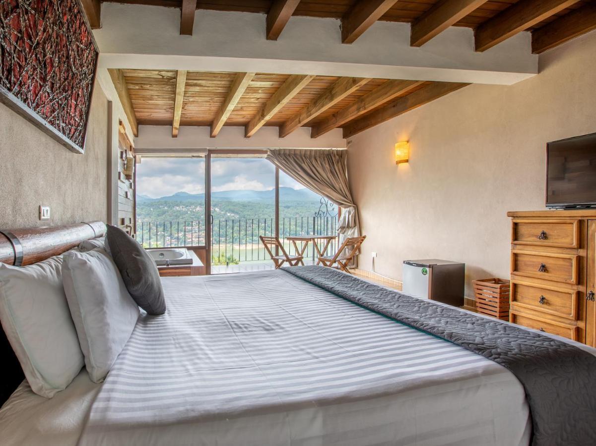 Hotel Santa Rosa Valle de Bravo Exterior photo